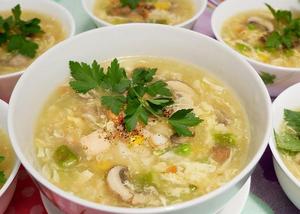 Đặt tiệc gia đình với 4 món súp tuy đơn giản nhưng thơm ngon vô cùng
